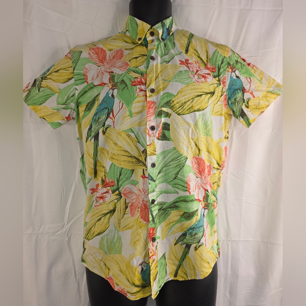 American Eagle Hawaiian-Style Shirt With Parrot Botanica Size Small B-2147